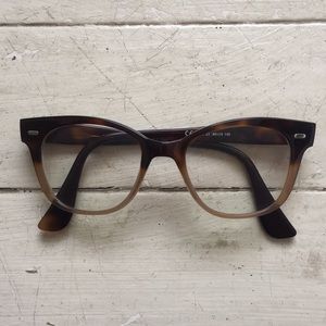 Article One ‘Valentine’ eyeglasses